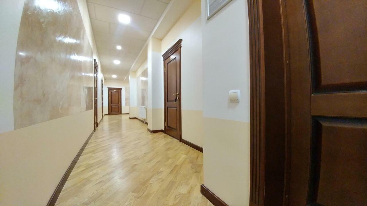 Meridian 3*
