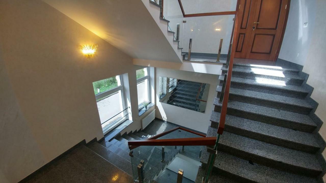 Отель Meridian